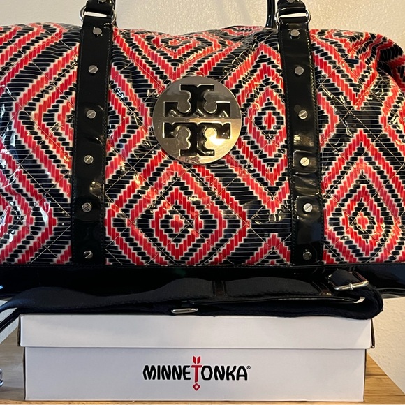 Tory Burch  Travel Bag Large Red and Black Geometric - Picture 2 of 16